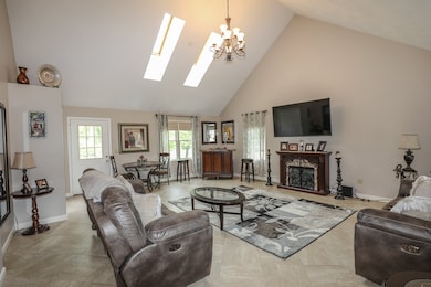 26 Newton St, Merrimack, NH 03054 - photo 5