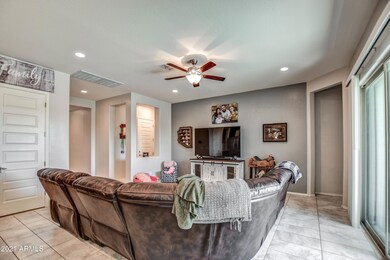 18529 W Elm St, Goodyear, AZ 85395 - photo 7