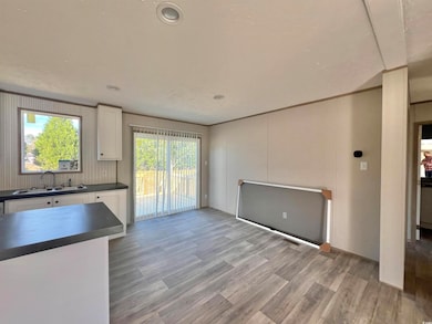 2006 Warren's Loop unit Lot 34, Marion, SC 29571 - photo 6