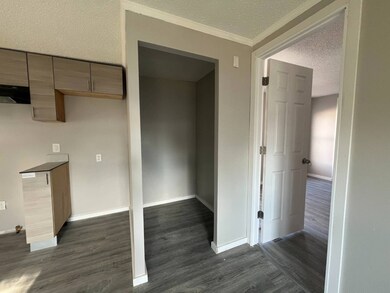 3120 W Chain of Rocks Rd unit 257, Granite City, IL 62040 - photo 6