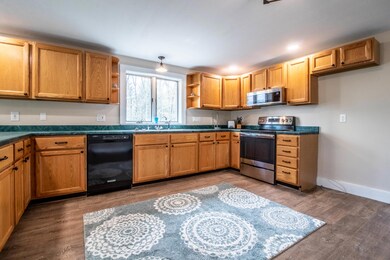 229 Sunset Rd, Springvale, ME 04083 - photo 4