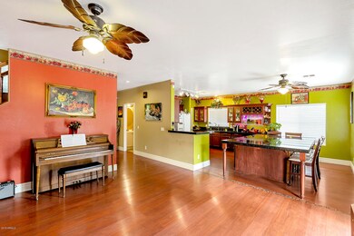 1615 W Dunbar Dr-0191