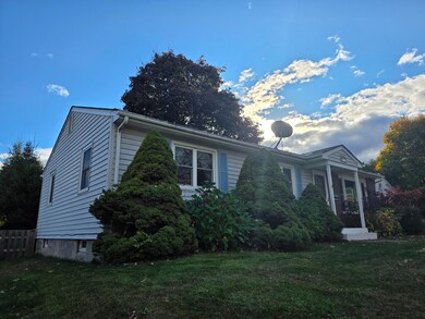 7 Holland Ave, Plattsburgh, NY 12901 - photo 4