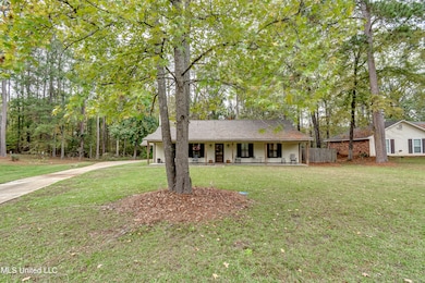 213 Camelia Trail-3