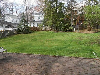 Yard/Garden.
