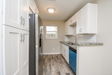 6516 De Priest St unit B, Houston, TX 77091 - photo 5