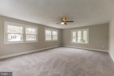 14475 Forest Dr, Newburg, MD 20664 - photo 7