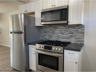 706 E Palm Ln unit 2, Phoenix, AZ 85006 - photo 2