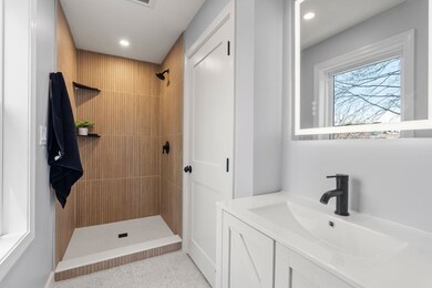 15-17 Harris St unit 1, Salem, MA 01970 - photo 7