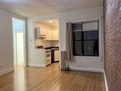 1038 Beacon St unit 102, Brookline, MA 02446 - photo 6