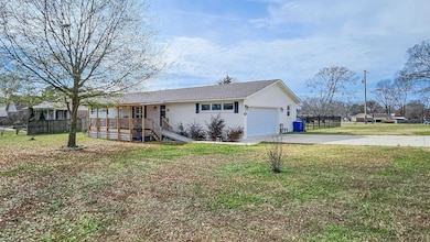 121 Mauldin Ave, Florence, AL 35634 - photo 2