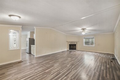 10001 Bentley Dr, Hockley, TX 77447 - photo 4