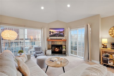 24151 Del Monte Dr unit 348, Valencia, CA 91355 - photo 6