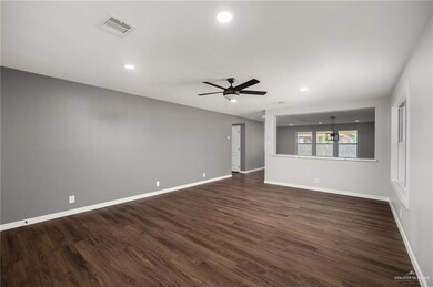 2106 Katherine Ave, Edinburg, TX 78539 - photo 3