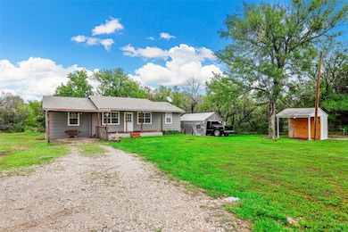 3240 Spring Ct, Weatherford, TX 76087 - photo 2