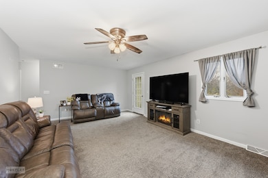 unlisted-address, Somonauk, IL 60552 - photo 3