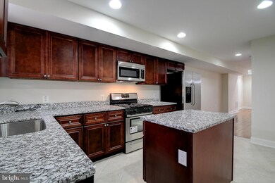 212 N Duncan St, Baltimore, MD 21231 - photo 5