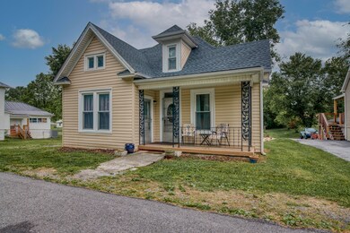 545-Sutton-St-Abingdon-VA Matt-Smith-Rea