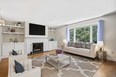 15 Kent Square, Brookline, MA 02446 - photo 2
