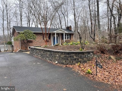 1014 Lakeview Dr, Stafford, VA 22556 - photo 2