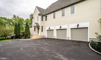 2 Dovecote Ln, Malvern, PA 19355 - photo 3