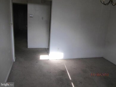 1216 W Lafayette Ave unit 1, Baltimore, MD 21217 - photo 2
