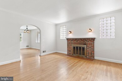 8335 Wyton Rd, Towson, MD 21286 - photo 3