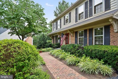 9104 Bakerhill Ct, Montgomery Village, MD 20886 - photo 4