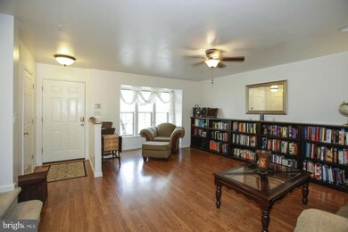 9821 Sherwood Farm Rd, Owings Mills, MD 21117 - photo 2