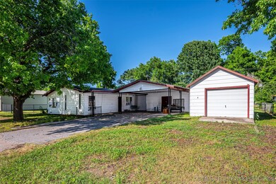 702 S 5th St, Davis, OK 73030 - photo 4