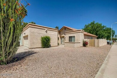 1718 E Fairview St, Chandler, AZ 85225 - photo 7