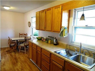 Kitchen/Dining