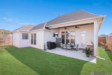 38182 Emery Ln, Prairieville, LA 70769 - photo 2