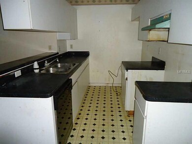 918 Plaza St, Clearwater, FL 33755 - photo 3