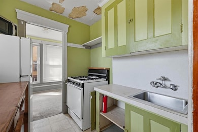 3101 Cottage Grove Ave, Des Moines, IA 50311 - photo 7