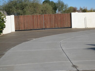 second large RV gate
