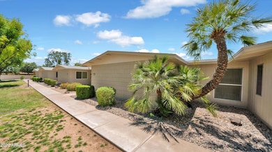 10630 W Granada Dr, Sun City, AZ 85373 - photo 3