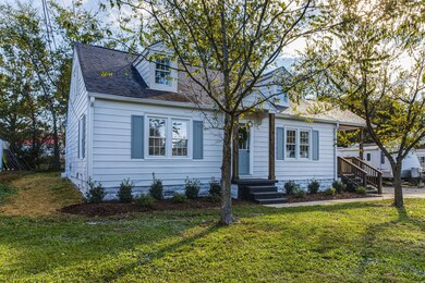 609 S Brittain St, Shelbyville, TN 37160 - photo 3