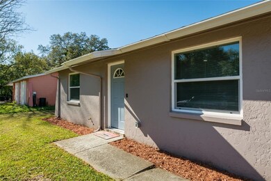 3609 Sugarcreek Dr, Tampa, FL 33619 - photo 4