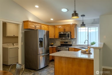 121 E Stavis Rd, Shelton, WA 98584 - photo 3