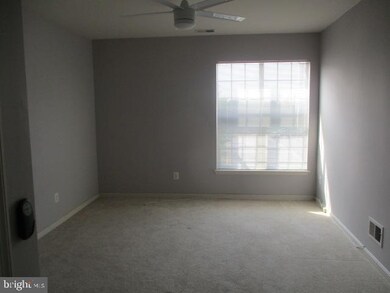 8609 Wintergreen Ct unit 208, Odenton, MD 21113 - photo 7