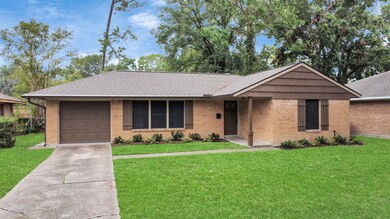 2314 Lamonte Ln, Houston, TX 77018 - photo 2