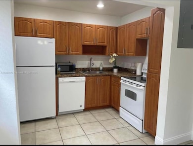 845 NW 46th Ave unit 845, Plantation, FL 33317 - photo 4