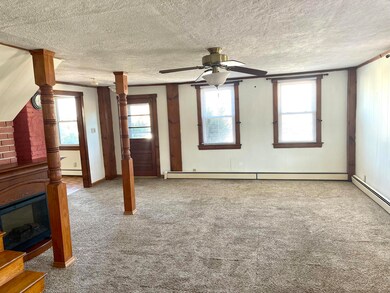 39 Lewiston St, Mechanic Falls, ME 04256 - photo 4