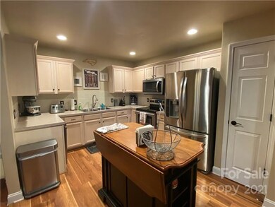 420 Riverglen Dr NW, Concord, NC 28027 - photo 5