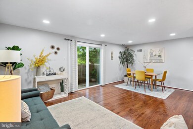 19613 Gunners Branch Rd unit 621, Germantown, MD 20876 - photo 2