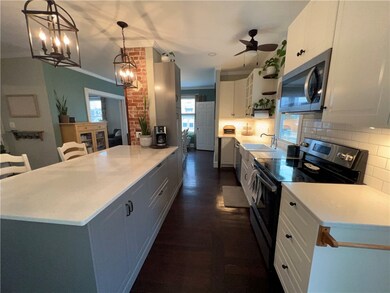 98 Warner St, Newport, RI 02840 - photo 2