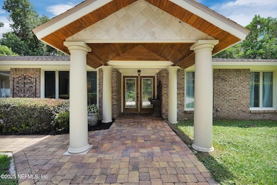 7-web-or-mls-831 Arthur Moore__007