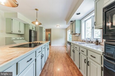 1229 Benn Ln, Warminster, PA 18974 - photo 7