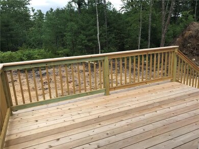 Rear Deck & Back Yard